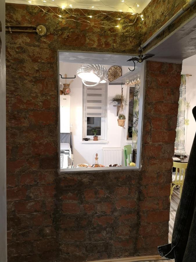 Appartement Little Modern Folk Apt à Vălenii de Munte Extérieur photo